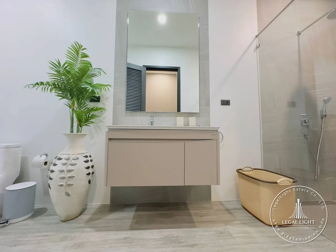 Вилла с 4 спальнями, 250 м² в Villa Manon — 8
