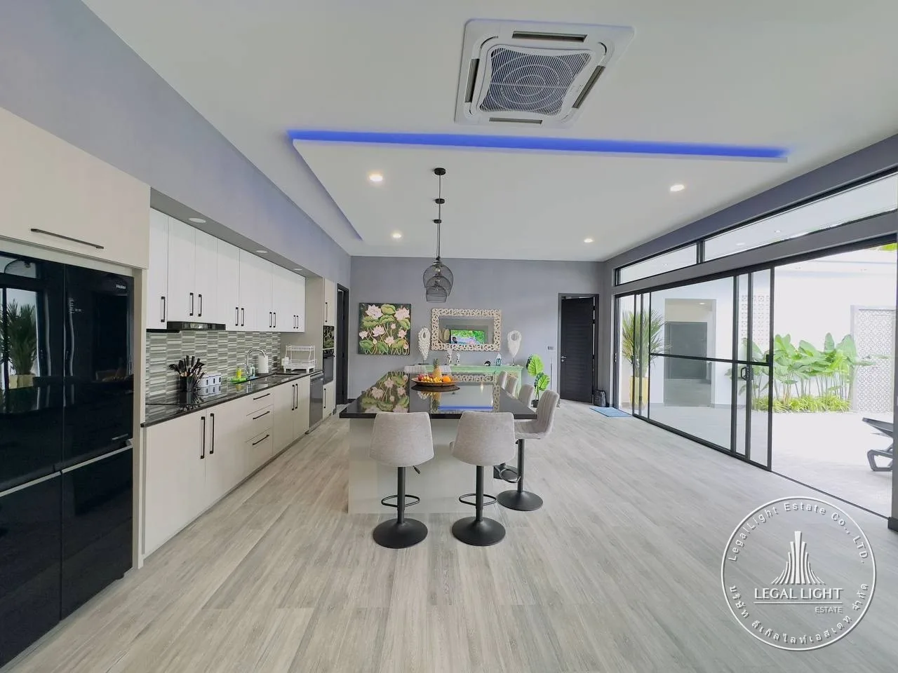 Вилла с 4 спальнями, 250 м² в Villa Manon — 9