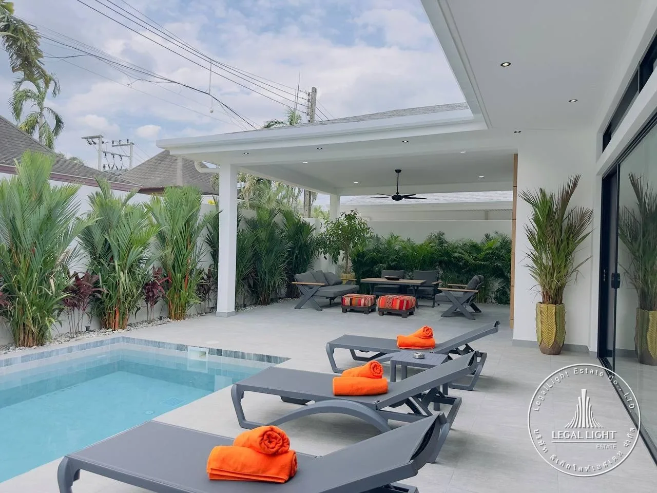 Вилла с 4 спальнями, 250 м² в Villa Manon — 18