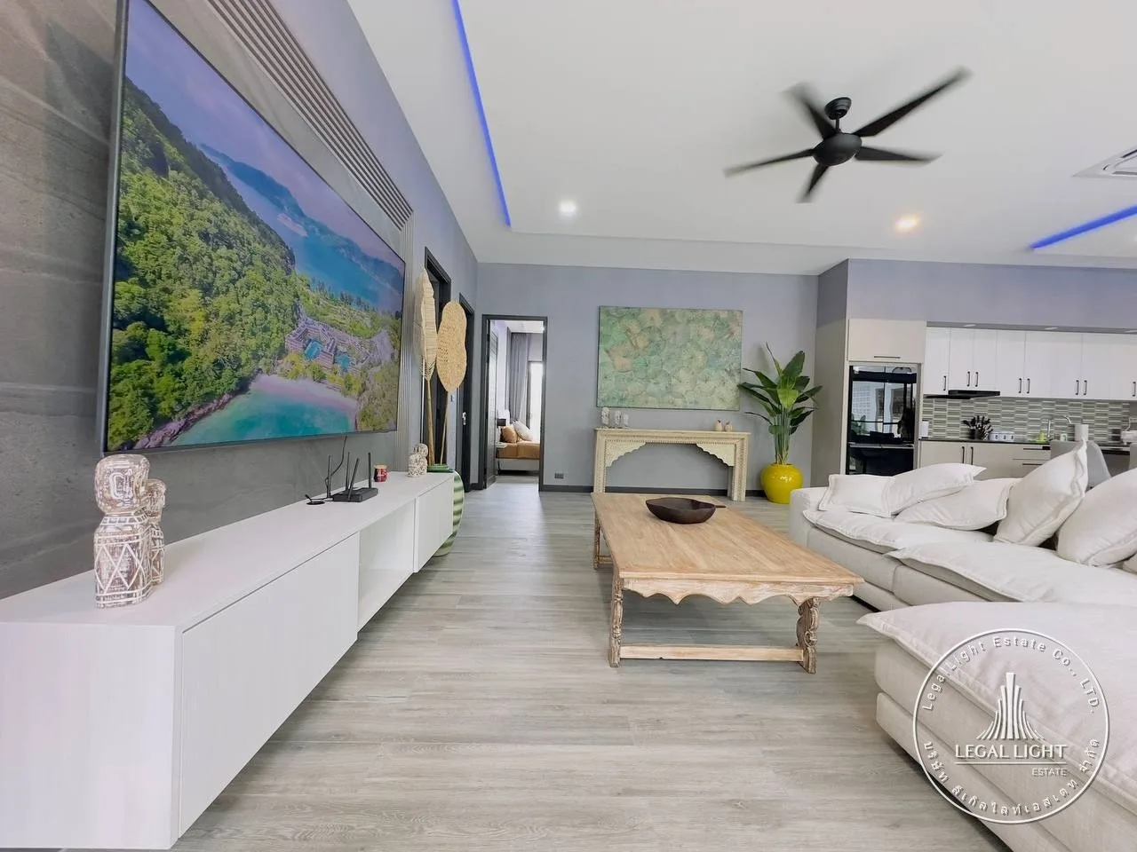 Вилла с 4 спальнями, 250 м² в Villa Manon — 24