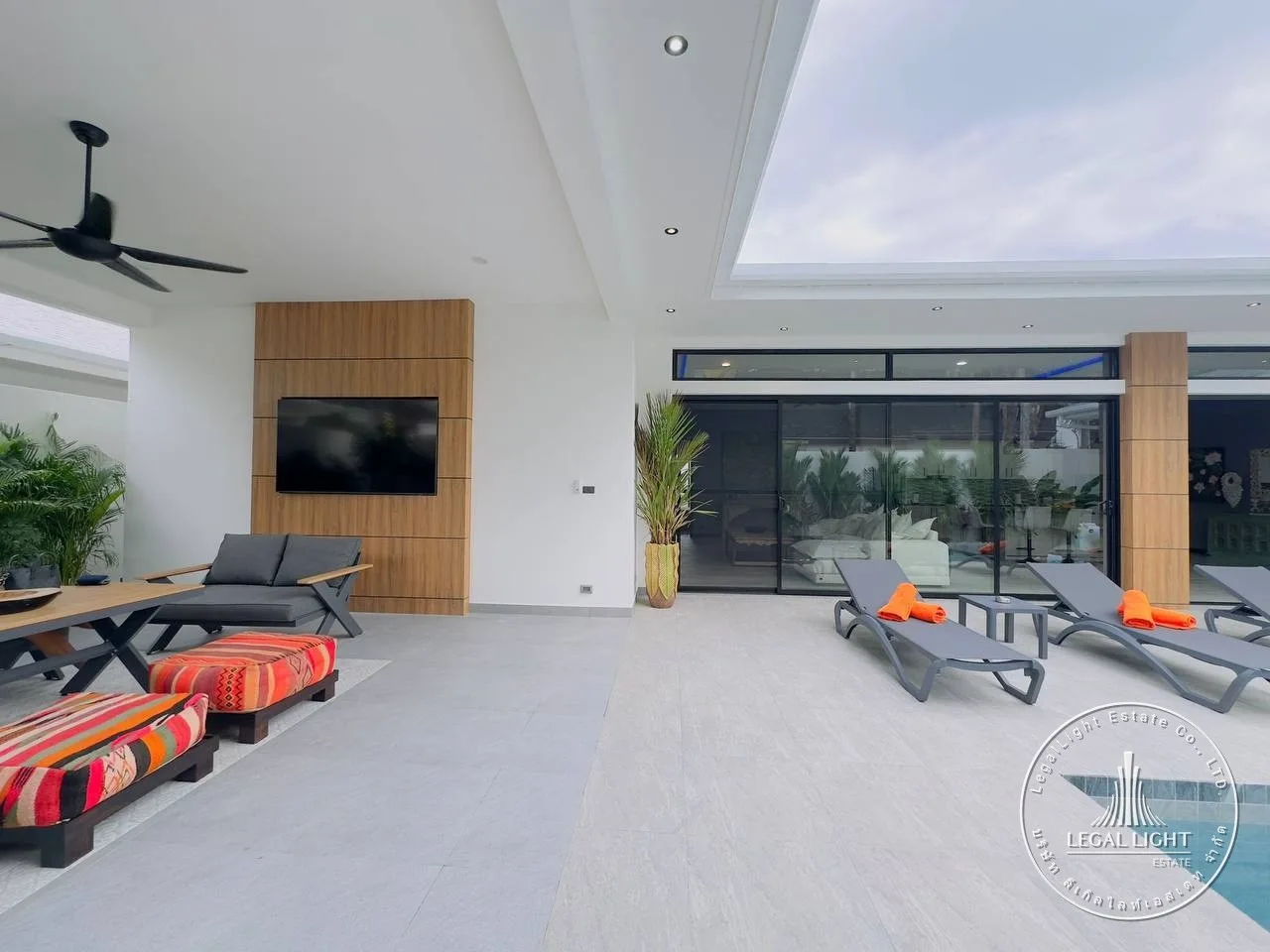 Вилла с 4 спальнями, 250 м² в Villa Manon — 31